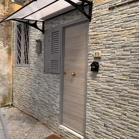 Mini House Vicoletto Pontenuovo 41 Διαμέρισμα