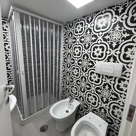 아파트 Mini House Vicoletto Pontenuovo 41 *